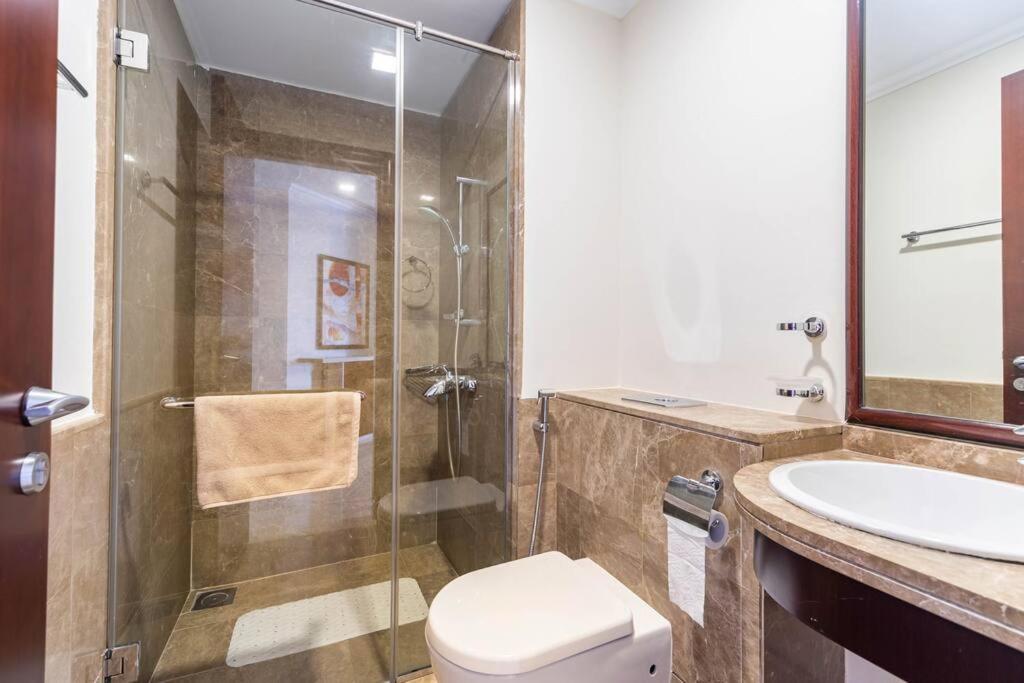Luxury 1 Bedroom With A Private Beach Taj Granduer Residence At Palm Dubaï Extérieur photo